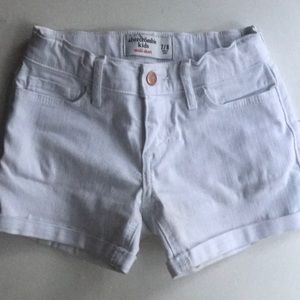 abercrombie kids white wash midi shorts 7/8